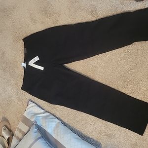 NWT- White House Black Market black crop pants